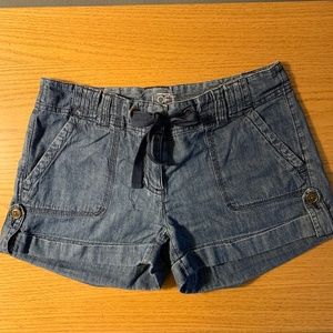 LOFT Denim Cargo Shorts Size 2